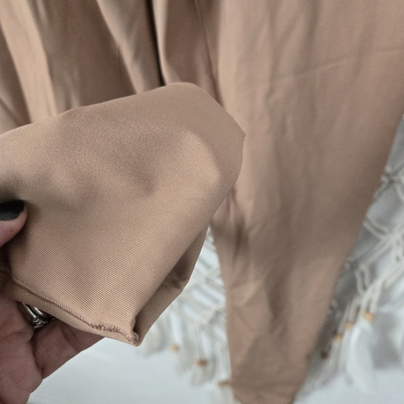 Skims Strapless All-In-One Onsie Jumpsuit Playsuit Size M Neutral Tan - Picture 7 of 12